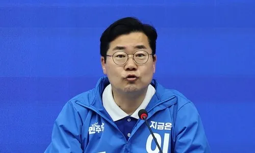 박찬대 “지귀연, 내란 재판 손 떼고 공수처 처분 기다려라”