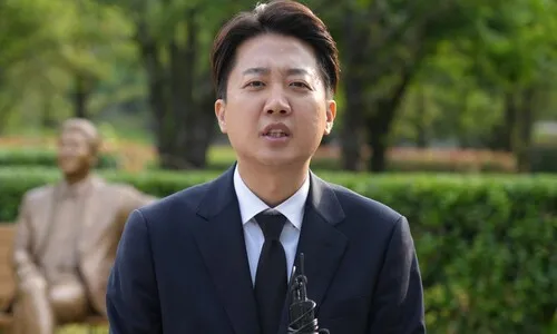 천호선 “이준석, 노무현 전 대통령이 특별히 덕담한 것처럼 거짓말”