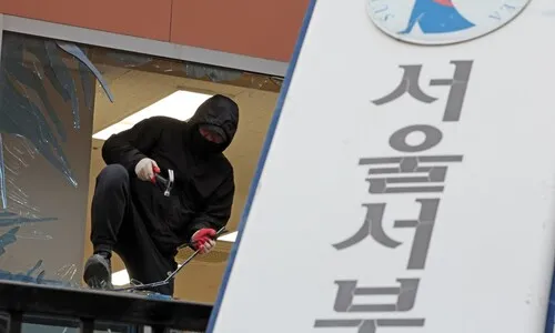 “문형배 임용시 시위”…‘서부지법 난동’ 전광훈 교회 특임전도사 ‘옥중 편지’