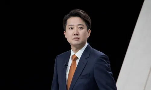 이준석 “이재명 질문 회피, 침대축구식 토론…후보 자질 없다”