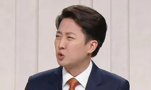 네거티브가 삼킨 TV토론…“세계 정치사에 없던 기록 세운 꼴”