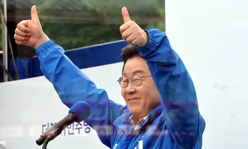 이재명, 사전투표 첫날 “코스피 5000 실현…반드시 투표를”