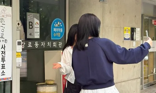 사전투표율 ‘역대 최고’ 행진…“내란 때문에 꼭 투표” “토론 처참”