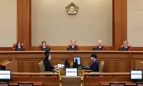 헌재 “아동 성추행자 택시기사 자격 제한은 합헌”