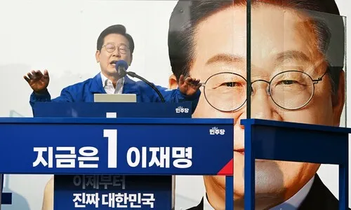 이재명 “‘댓글조작’ 리박스쿨? 반란행위 아니냐…책임 물어야”