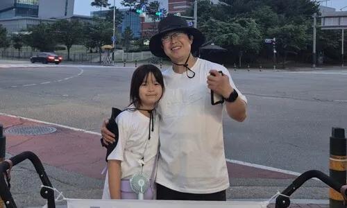 ‘1형 당뇨 9살 환아’ 율아 가족이 ‘세종-서울 170km’ 걸어간 이유? [건강한겨레]