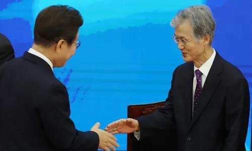 취임날 ‘대법관 증원법’ 법사소위 처리…국힘 “폭거” 반발