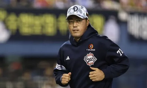 ‘감독 대행’ 조성환 살린 김민석…두산, 기아 잡고 4연패 탈출