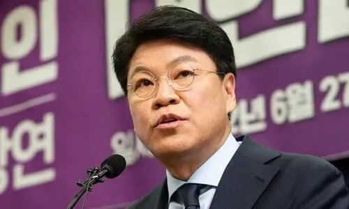 고 장제원 사건 ‘공소권 없음’ 종결에…피해자 “증거가 종잇조각 돼버려”