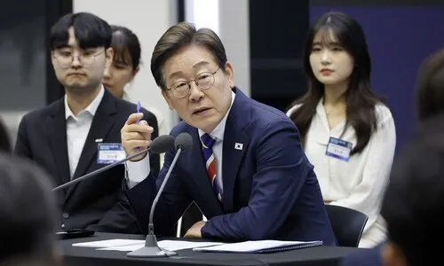 이 대통령 “주가조작 원스트라이크 아웃…부당이득 환수”