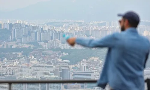 대출한도 줄기 전 ‘막차 매수’ 급증…”집값 안정 의지 보여줘야”
