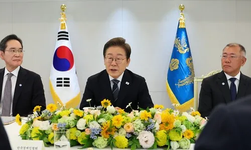 10명 중 7명, 이재명 대통령 5년간 직무수행 “잘할 것” <font color="#00b8b1">[갤럽]</font>