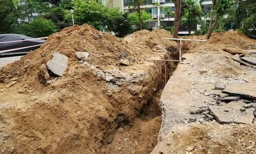 서울 은마아파트 공사장 매몰 사고…노동자 1명 숨져
