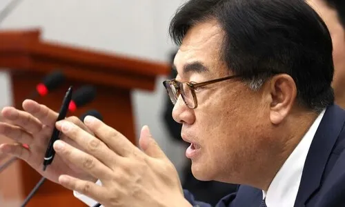 검찰, 정진석 전 비서실장 조사…‘윤석열 공천개입 의혹’ 관련