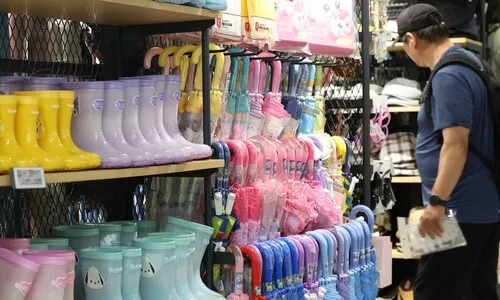 수도권 낮 최고 30도 ‘후텁지근’…제주·남해안 ‘비 바람’