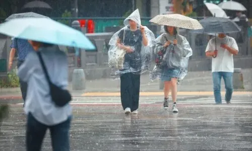 부산 ‘1시간 강수량’ 121년 만에 신기록…61.2㎜ 퍼부어