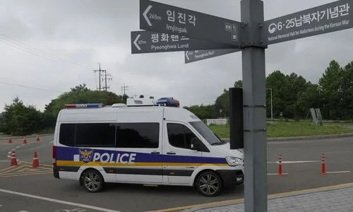 정부, 경찰기동대 배치해 대북전단 막는다…법률 개정도 검토