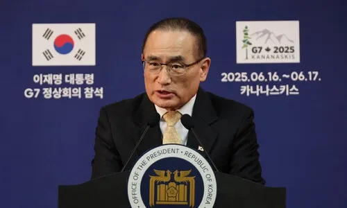 한미 정상회담 ‘트럼프 귀국’에 무산…일 총리와는 내일 만나