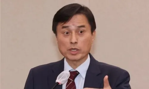 내란 특검, ‘김용현 기소 불복’에 반격…법원에 각하·기각 요청
