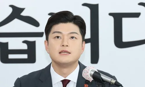 김용태 “국힘, 탄핵반대 당론만은 무효화해야…과거 반성 의미”