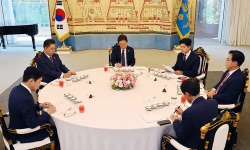 이 대통령 “김민석 의혹 본인 해명 지켜봐야…청문회법 개정 공감”