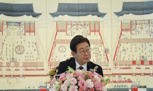 이 대통령 국정지지율 59.3%…민주 48.4%, 국힘 31.4% [리얼미터]