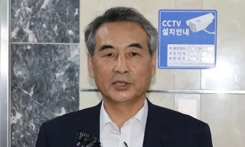 <font color="#FF4000">[속보]</font> 김건희 특검, 경찰에 총경 등 14명 1차 파견 요청