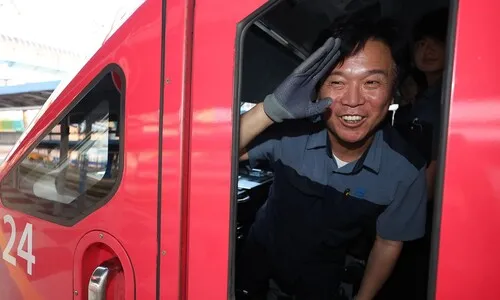 새마을호 열차 운전 도중 “노동장관 후보자” 지명받은 김영훈