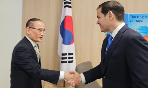 나토 다녀온 위성락 “트럼프와 잠깐 대화…조선업 관심 많아”