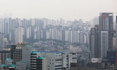 ‘주담대 6억 제한’ 유례 없는 대출 규제…급등세 꺾일까