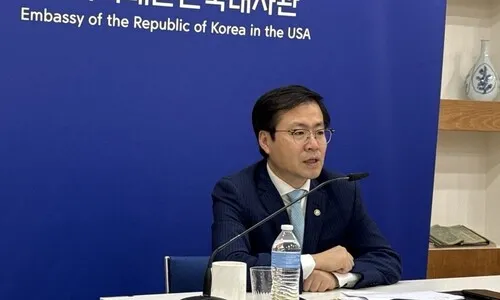 “여전히 상황 엄중…미국 상호관세 유예 재연장, 안심 못 해”