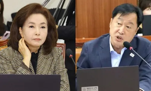 김민전 “리박스쿨, 50명 갖고…” 김준혁 “5명이 나라도 팔았다”