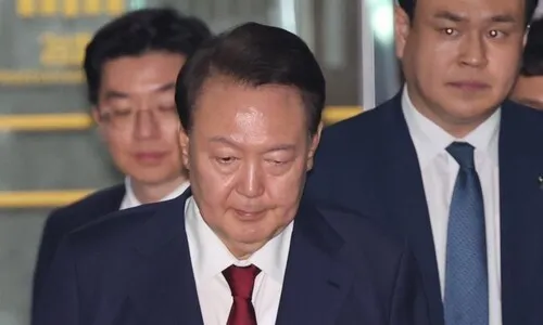 윤석열 오후 구속심사…특검, 범죄 소명·증거인멸 시도 강조