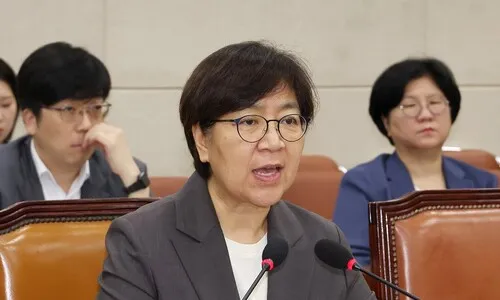 정은경, 강선우 ‘병원 갑질’ 의혹에 “누구나 방역지침 지켜야”