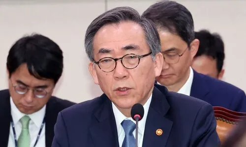 내란 특검, 조태열 전 외교장관 조사 중…‘계엄 국무회의’ 참석