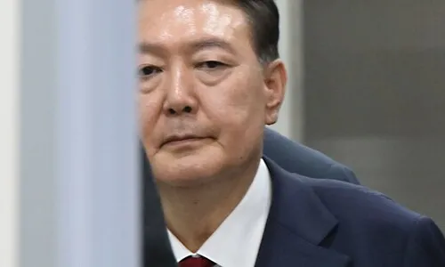내란 특검, 윤석열 구속 기소…계엄 심의권 방해 등 혐의