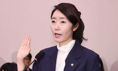전대로 번진 강선우 파동…박찬대 ‘사퇴 요구 카드’에 정청래 ‘발끈’