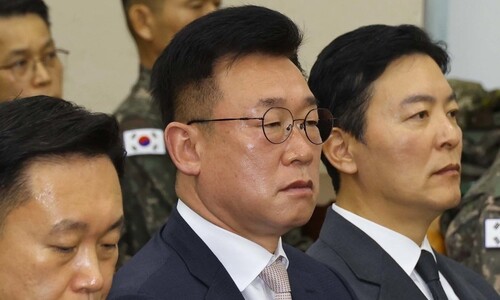 [단독] ‘총 보여라’ 윤 지시에…이광우 “언론에 잘 보이게 가운데로 걸어라”