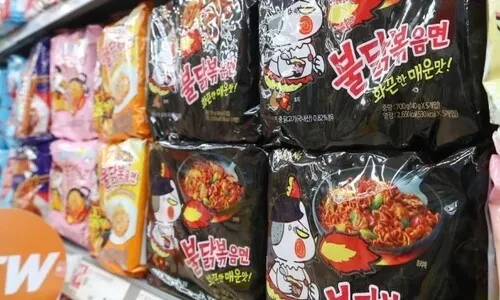 불닭볶음면 뒤엔…5일 연속 밤샘+토 10시간 특별연장근로