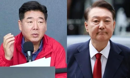 ‘속옷’ 윤석열, 극우 유튜버 말 들었나…음모론자 “알몸 버티기” 소환