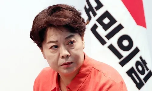 국힘 윤희숙 “윤어게인으로부터 당 지켜야”…여의도연구원장 사퇴