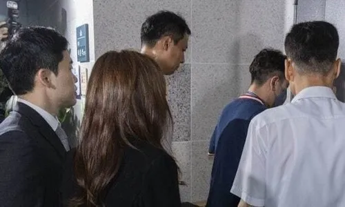 경찰, ‘이춘석 주식 차명거래’ 의혹 보좌관 6시간 조사
