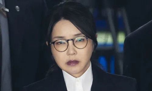 김건희, 내일 10시 특검 출석하기로…구속 후 첫 조사