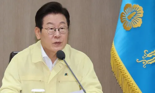 이 대통령 “기존 남북합의, 가능한 것부터 단계적 이행 준비”