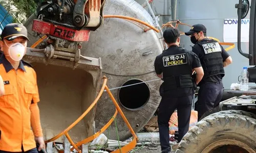 <font color="#FF4000">[속보] </font>순천 레미콘 공장 의식불명 부상자 2명 사망…1명 중태