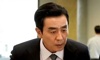 50대 김 부장, 대기업에 서울 집도 있고 차도 있는데 왜 울상일까