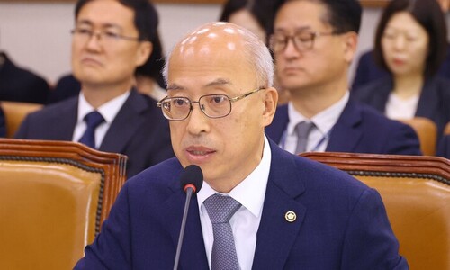 아직 ‘대장동 변호사’인 줄…조원철 법제처장 연일 ‘본분 이탈’ 발언