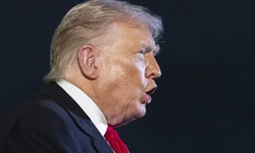 트럼프, 관세 대법 판결 앞 “국민 1인당 2000달러 배당금 지급”