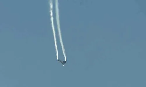 인도 공군 테자스 전투기, 두바이 에어쇼에서 추락…조종사 사망