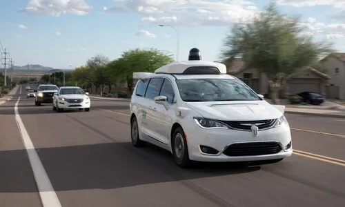 ‘운전자 없이 주행’…정부 2027년까지 자율주행 ‘레벨4’ 상용화